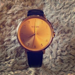 Nixon watch